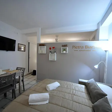 Pietra Bianca Lägenhet Bari