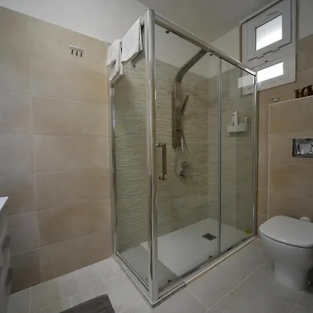 Pietra Bianca Apartment