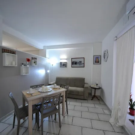 Pietra Bianca * Bari