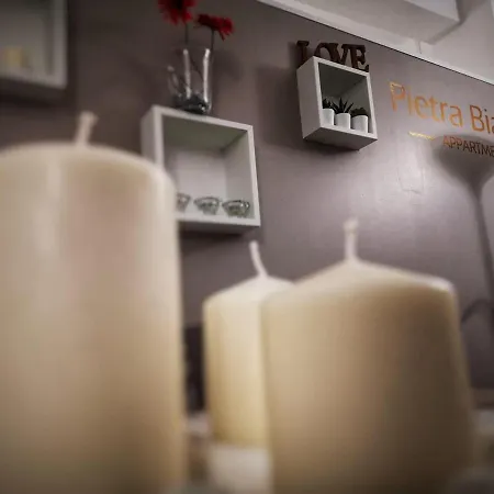 Pietra Bianca 아파트