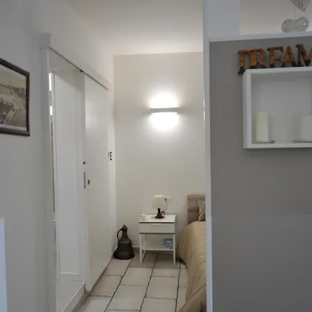 Pietra Bianca Apartment *